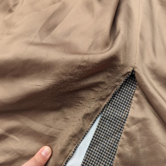 Van Heusen Brown 2 Button Suit Jacket Blazer Men 42 Reg Bamboo Wool - Picture 7 of 9